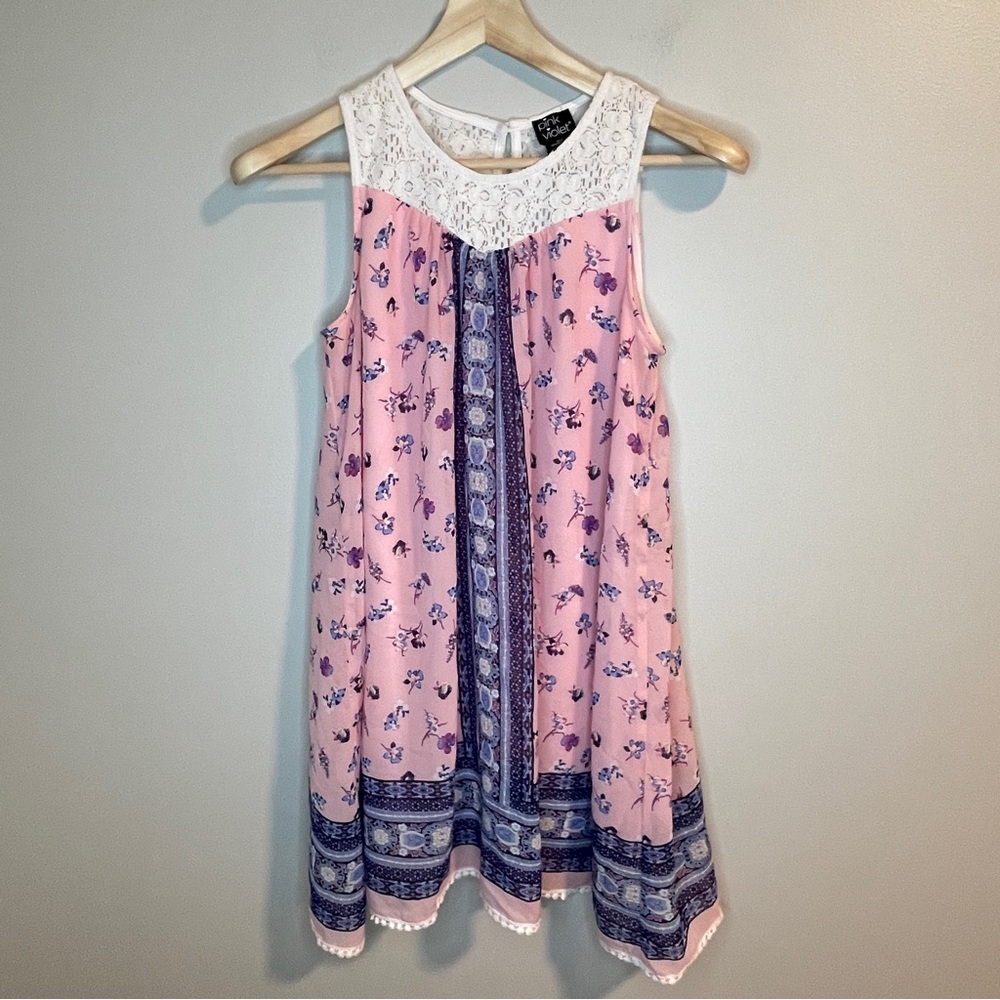 Pink and Blue Sleeveless Casual Sundress